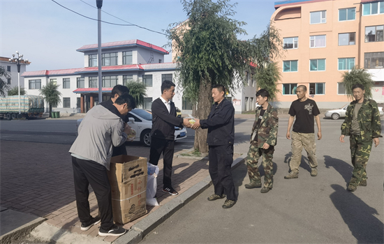 1701754796238631.jpg 設(shè)計處送清涼.jpg